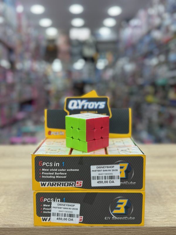 QY SPEEDCUBE